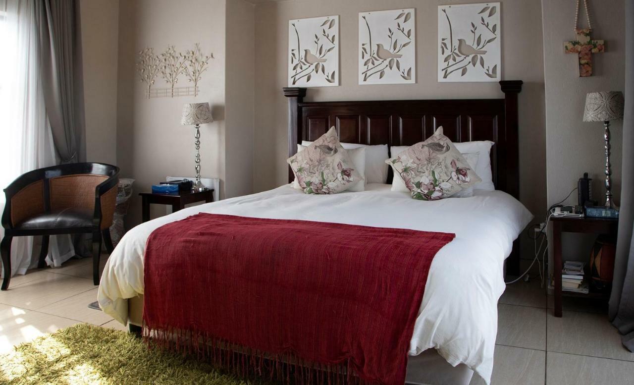 อมานี บูทิก โฮเต็ล แอนด์ คอนเฟอเรนซ์ เซ็นเตอร์ Hotel ไลเดนเบิร์ก ภายนอก รูปภาพ